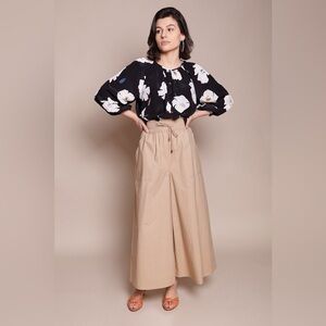 Tucker Silk Classic Blouse in Shadow Flower